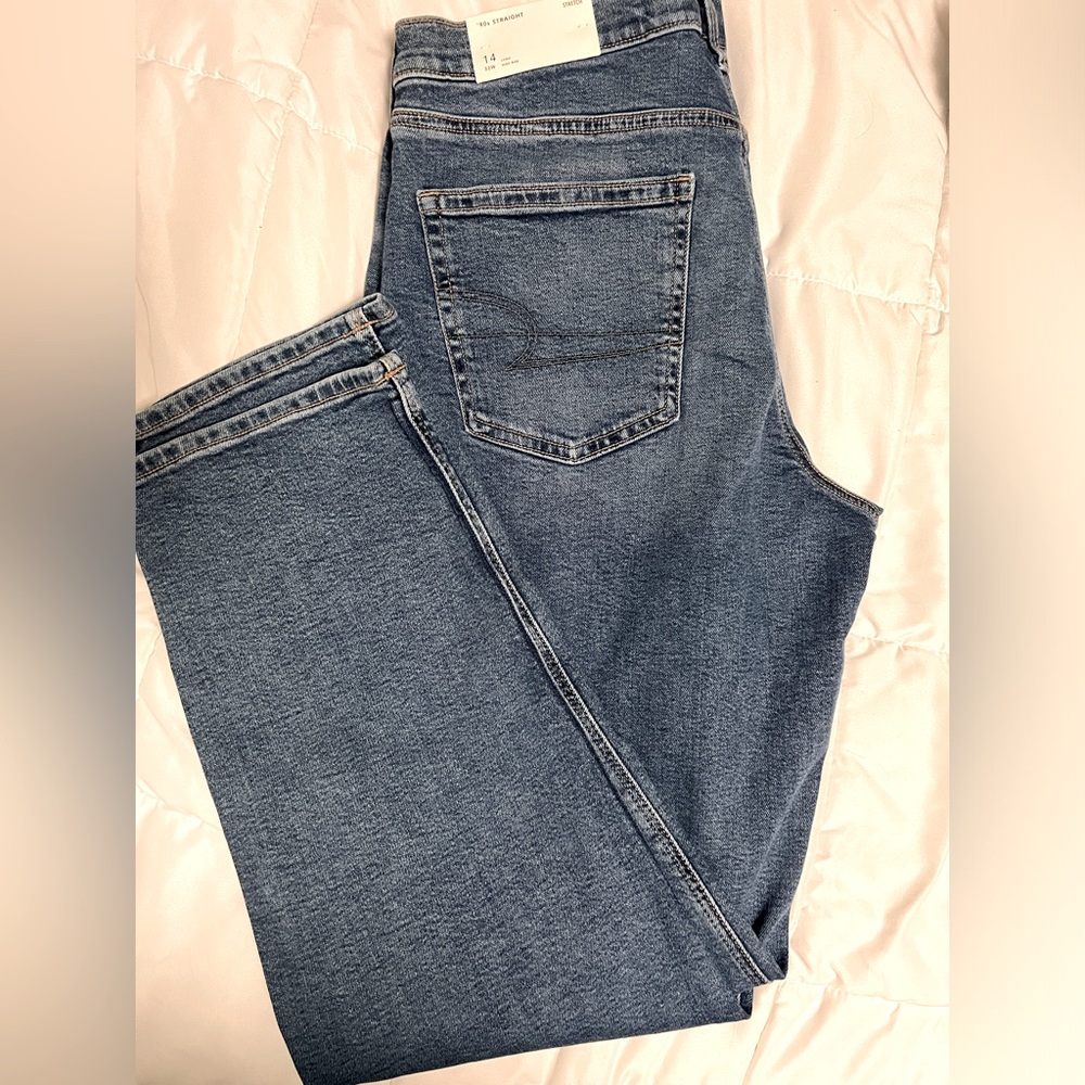 American Eagle 90s high rise straight jeans - Picture 6 of 6